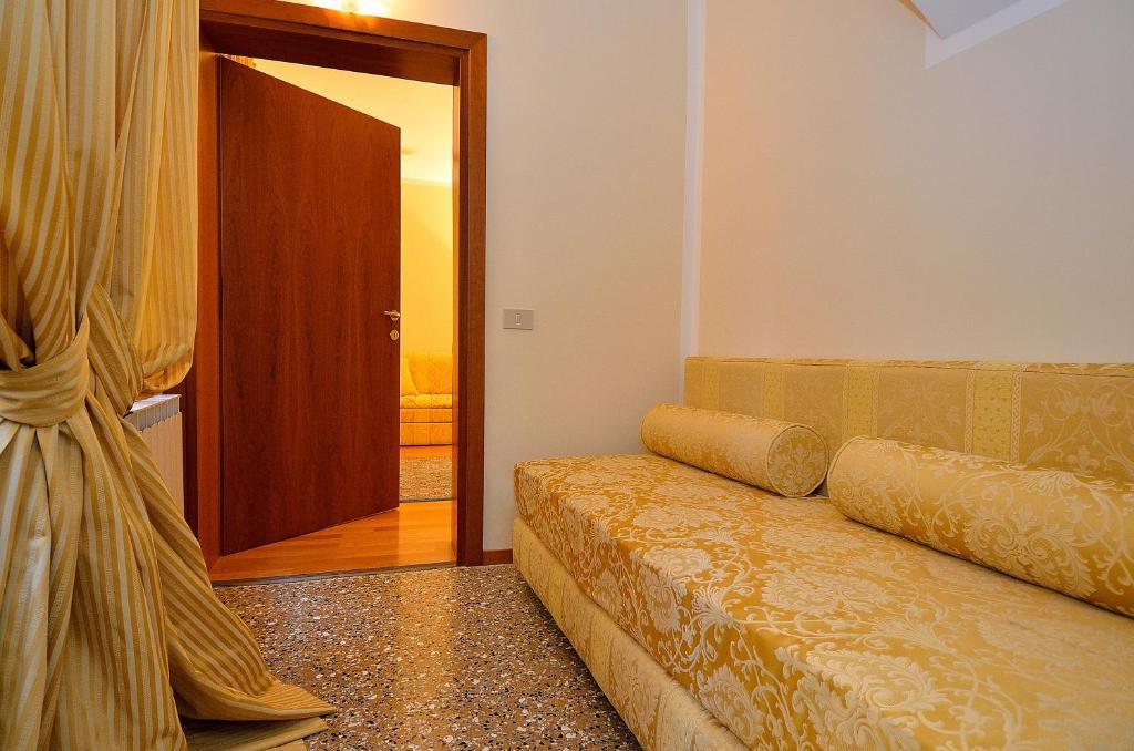 House 5286 * Veneza