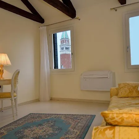House 5286 Apartamento Veneza Quarto foto
